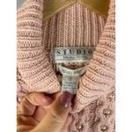 Vintage 80’s‎ STUDIO Pink Cable Knit Pearl Embellished Wool Sweater Size Medium Photo 4