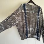 Young Fabulous and Broke YOUNG FABULOUS BROKE Tie Dye Crewneck Pullover Sweater Medium Photo 3