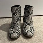 International concepts Booties Photo 0