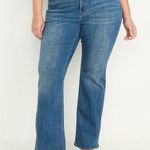 Old Navy  Women's 20 Short High-Waisted Wow Flare
Regular Wash Jeans Photo 0