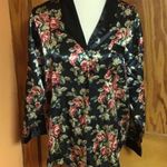 Vintage 90s satin roses smoking jacket Photo 4