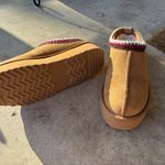 Altar'd State  Uggs Photo 5