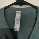 Small green tight tee Photo 2