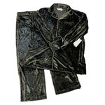 Honor the Gift Olive Green Velvet Pants
Set(Size XS) Photo 4