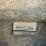 Columbia Women’s vest Photo 2