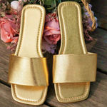 NEW Elegant Metallic Gold Women's Slide Sandals Summer Shoes size 5.5 Photo 1