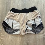 Lululemon Hotty Hot Sz 4 Women Black & White Paisley Workout Yoga Lounge Shorts Photo 6