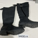 Womans Black Size 8 Faux Leather knee length Back Zip Boots Photo 0