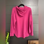 Chaser  Plum Waffle Print Pullover Hoodie Sweatshirt Women’s Sz M EUC Photo 1