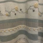 Alfred Dunner  Floral‎ Embroidered Knit Top Pastel Colors Short Sleeve M Photo 3