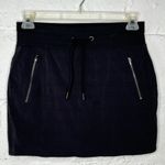 Athleta Women's Black Drawstring Zipper Pocket Trekkie North Skort Size 4 Photo 1