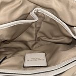 Isaac Mizrahi  whit with black stripe clutch Photo 9