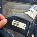 Wrangler Wanderer High-Rise Flare 622 Jeans Photo 5