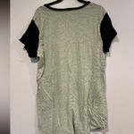 Disney  store All About dots Minnie Mouse grey sleep shirt Photo 3