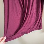 Pink Clover ✨  Women’s Maroon Front Twist Top Large Photo 5