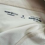 Old Navy  Super-Flare Pants petite medium Photo 2