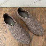 Tkees NWT  Kira Wool Round Toe Flat in Heather Grey Brown Size 9B Photo 3