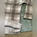 American Eagle Vintage Outfitters tan brown plaid thermal henley, size small Photo 3