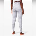 Lululemon  Wunder Under Super High-Rise Tight *Luxtreme 28" Incognito Camo 2 Photo 1