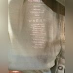 Merrell  Women's Green Top Opti-Wick size M Photo 5