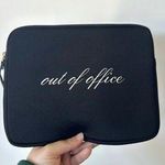 Kate Spade Black "Out of Office" Kindle/IPad/Cord Zip Up Case Photo 0