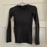 Lululemon Swiftly Tech Long Sleeve Photo 0