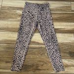 Jessica Simpson  animal print legging Photo 3