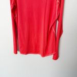 Athleta [] Neon Coral Pink Scoop Neck Long Sleeve Workout Top Thumbholes Size XL Photo 7
