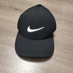 Nike  Womens Outfit Bundle Athleisure Top Sports Bra Shorts Cap Set size Medium Photo 5