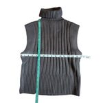 Forever 21 turtle neck ribbed sweater vest Small Photo 2