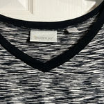 Avenue  women’s black and white top. Size 18/20 Photo 2