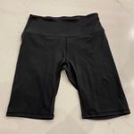 Varley  Black‎ Biker Shorts Size Small Photo 0