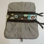 Thirty One Brown Flower Power Carry All Make Up Jewelry Large Travel Bag 9" x 6" Photo 2