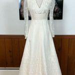 Gorgeous Preserved Vintage 1970s Heavy Embroidered Wedding Gown! White Size 8 Photo 0