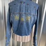 Forever 21  PLUS PREMIUM JEAN JACKET EMBROIDERED STARS RAW HEM XS Photo 1