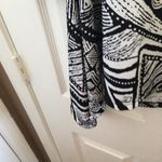 FINAL MARKDOWN Ladies’ Spense Top (M) Black Size M Photo 1