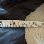 Ralph Lauren Lauren Black Down Puffer Jacket Medium Lightweight Quilted Coat Photo 3