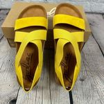 Zodiac NEW  Women’s Savannah Platform Slingback Sandals in Lemon/Yellow 7M Photo 1