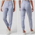 Athleta  Cabo Linen Joggers Pants Chambray Blue Zip Pockets Womens 2‎ Athleisure Photo 1