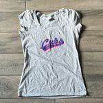 MLB Gray Cap Sleeve Fitted Tee with Chicago Cubs Logo Photo 0