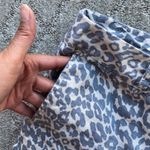 Cynthia Rowley snow leopard 3” linen shorts chic classic summer vacation Photo 3