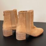 Ccocci  Rory Womens Ankle Booties Chunky Heels Zip Round Toe Size 6.5‎ Tan Suede Photo 4