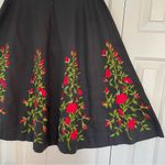 Neiman Marcus Rose Floral Circle A Line Skirt Sz 8 Black Silk Blend Photo 6