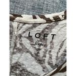 Ann Taylor  Loft Brown White Abstract Zebra Pattern 100% Linen Short Sleeve Tee S Photo 2