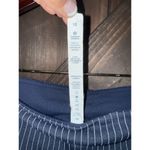 Lululemon Lulu Size 10 Navy Blue White Vertical stripes Capri Leggings EUC Photo 5