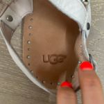 UGG Sandals Photo 4