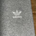 Adidas Woman’s ADICOLOR ESSENTIALS SHORT LEGGINGS SIZE Photo 2