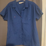 Lady Arrow Womenswear Blue Button Up, Women's Medium Top, Short Sleeve Shirt Photo 0