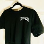 Maui and Sons  Black Short Sleeve Crop Tee Size Medium Photo 2