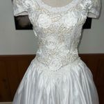 Alfred Angelo Stunning Vintage 90s  Basque Waist Wedding Gown! Photo 3